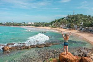 mirissa-beach-westroo-travel